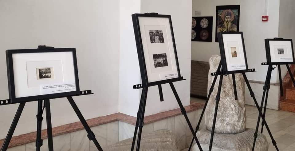 Fotografie inedită de la inaugurarea Ansamblului Monumental „Calea Eroilor” expusă în premieră la Târgu Jiu! [Galerie&nbsp;foto]