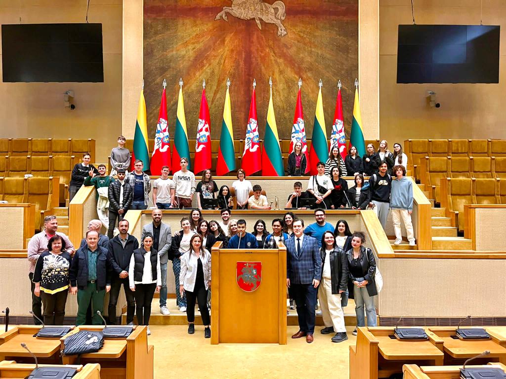 Elevii vâlceni de la C.N.I. „Matei Basarab” au vizitat Lituania, în cadrul unui proiect&nbsp;Erasmus+